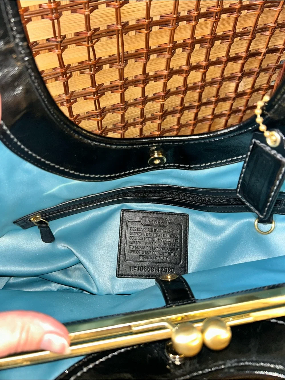 Coach 2008 Ergo Patent Leather Pleated Kisslock Satchel - Black - - Picture 10 of 16